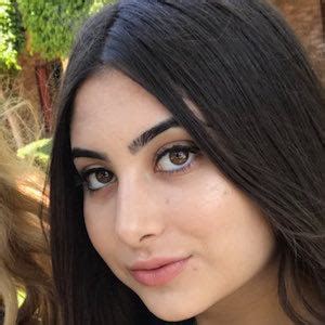 how old is nicolette gray.